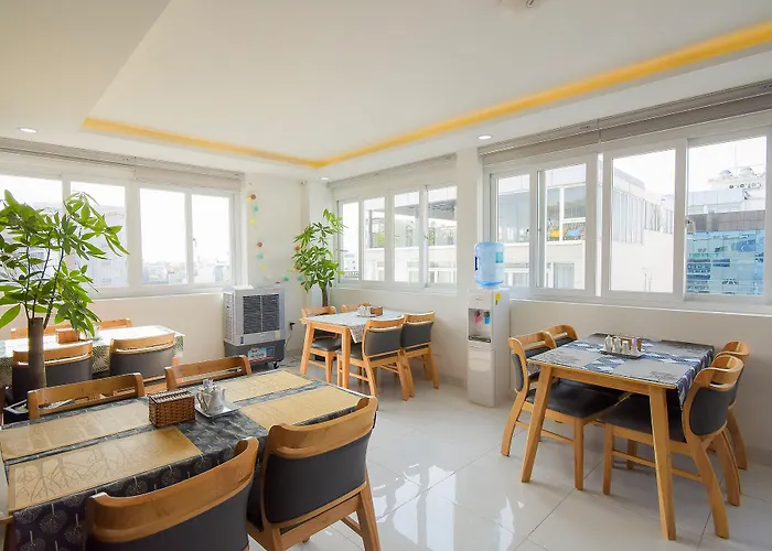 Hera Hotel Airport